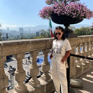 Meet your Posher, Jenna